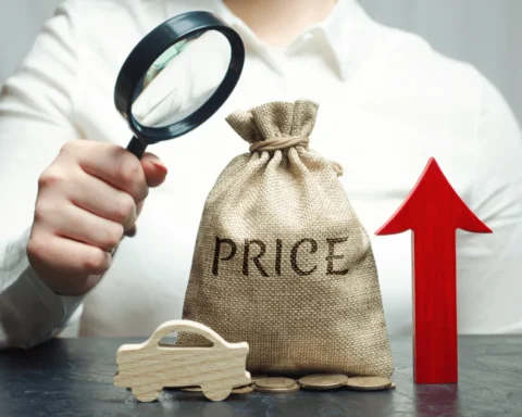 A person holding a magnifying glass examines a burlap sack labeled "PRICE," with a wooden car figure, coins, and a red upward arrow beside it—symbolizing rising car prices and interest rates.