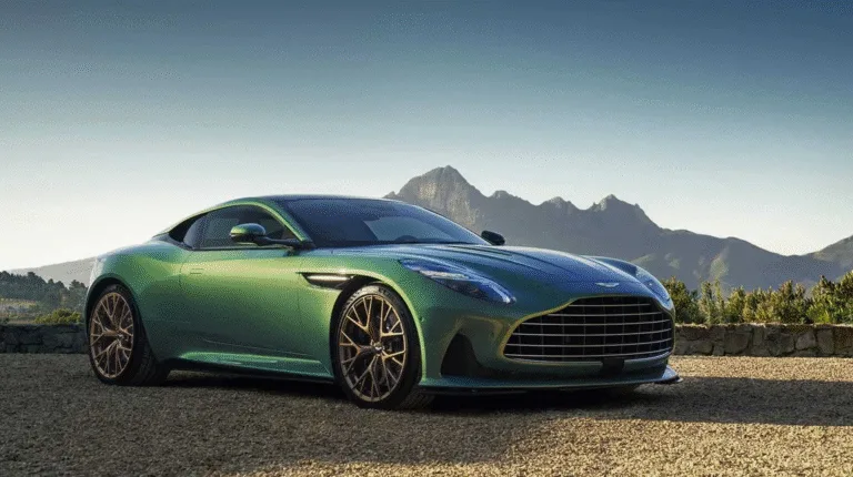 Aston Martin DBX S